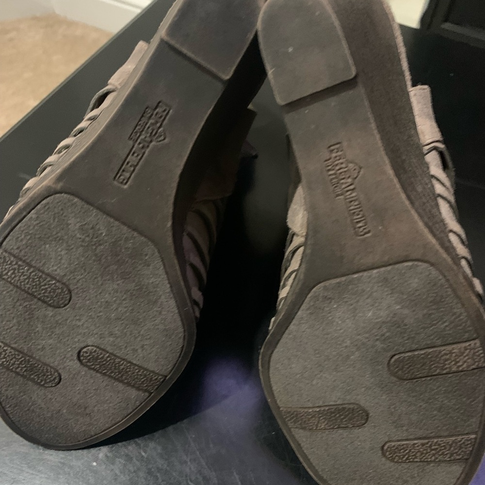 Tan wedges - Picture 4 of 5